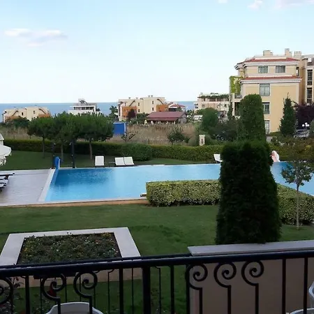 под наем Victory-зк атия Aparthotel Chernomorets